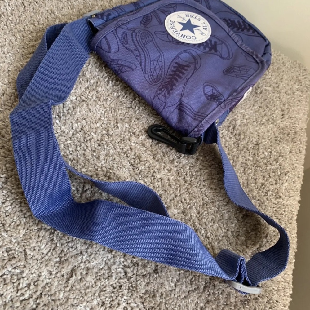 Converse Shoulder Shoe Print Blue Navy Bag Adjustable Strap Used Condition - Picture 12 of 14